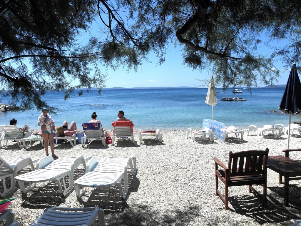 Beach Guesthouse Mediteran Подстрана Стая снимка